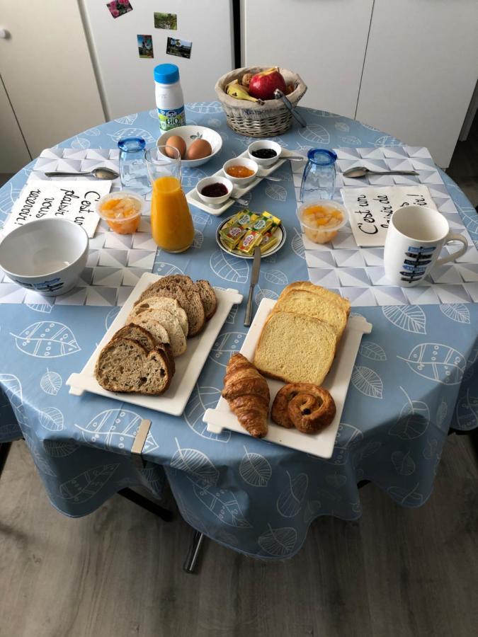 « Chez Annie » Bed & Breakfast Doue-la-Fontaine Ngoại thất bức ảnh
